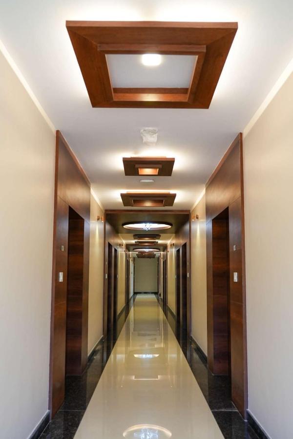 Sri Krishna Inn - Kempegowda Airport Bangalore Devanahalli Exterior photo