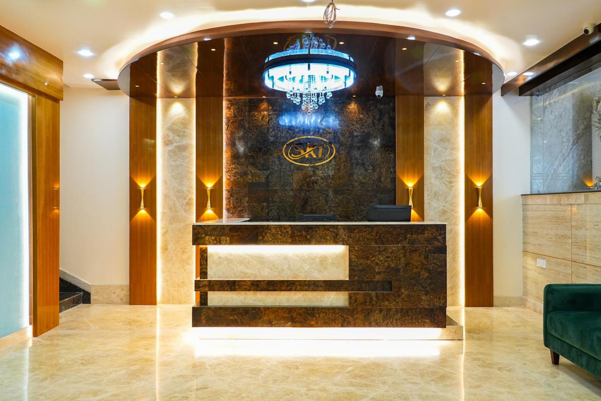 Sri Krishna Inn - Kempegowda Airport Bangalore Devanahalli Exterior photo